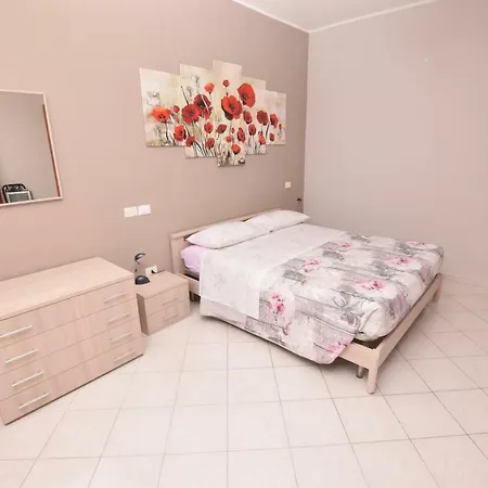 La Casetta Di Adriana Oda ve Kahvaltı